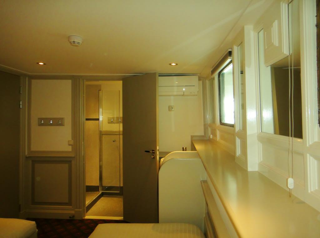 Kapitein Anna Hotel Amsterdam Bilik gambar